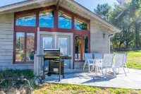 Artsy 2bdr Cottage w Free Tix 5 Min to Main St