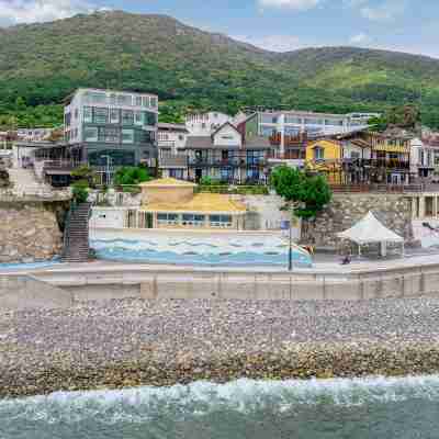 Geojedo Green de Sea Pesion Hotel Exterior