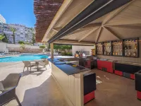 Halley Hotel & Apartments Affiliated by Meliá Ξενοδοχεία στην πόλη Μπενιντόρμ