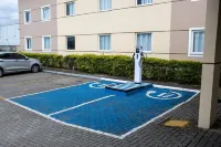 Hotel 10 Itajai/Navegantes - parking