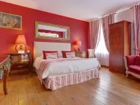 Champagne Domaine Sacret - AY Hotels in Ay