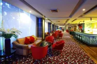 Pangeran Beach Hotel - bar