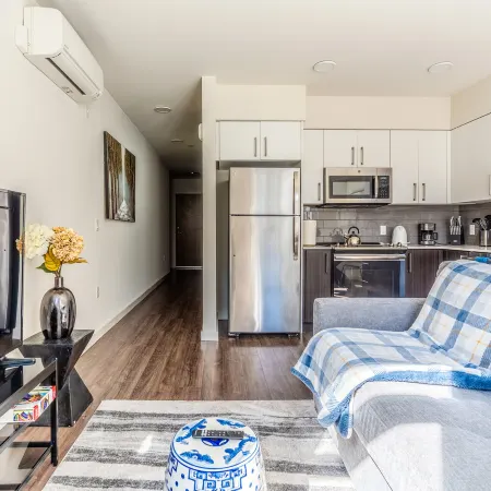 1BR | Gym, Views | Bellevue | Sophari Parkside J