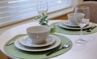 Lindenstone Apartments