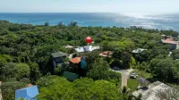 900 Sqft West End Studio ~ Balcony ~ Full Kitchen ~ in-Unit Laundry ~ Fast Wifi