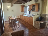 House with Private Garden in the Crete Senesi