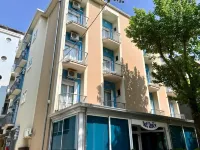 Hotel Blue Ribbon