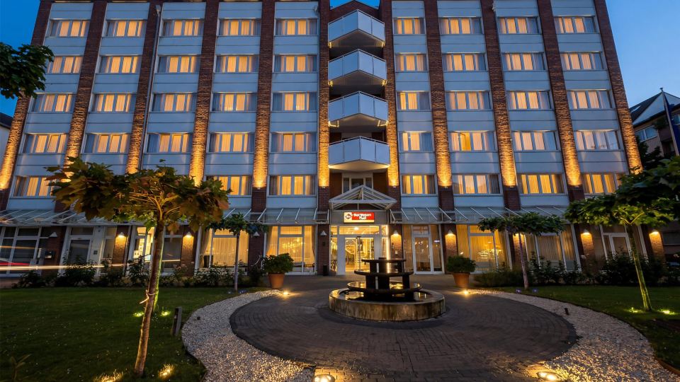 Best Western Plus Delta Park Hotel