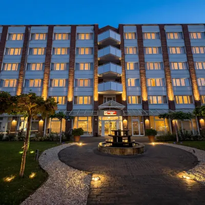Best Western Plus Delta Park Hotel Hotels near Maimarkt