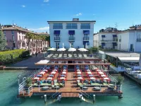 Hotel Flaminia Hotel a 