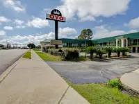 OYO Hotel Douglas GA US-441 Hotels in Coffee County