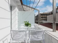 Athenian Heart Suites Hotels near Athens Gallery
