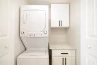 Cozy Casita - Minutes To Autzen & Downtown 1 Bedroom Home