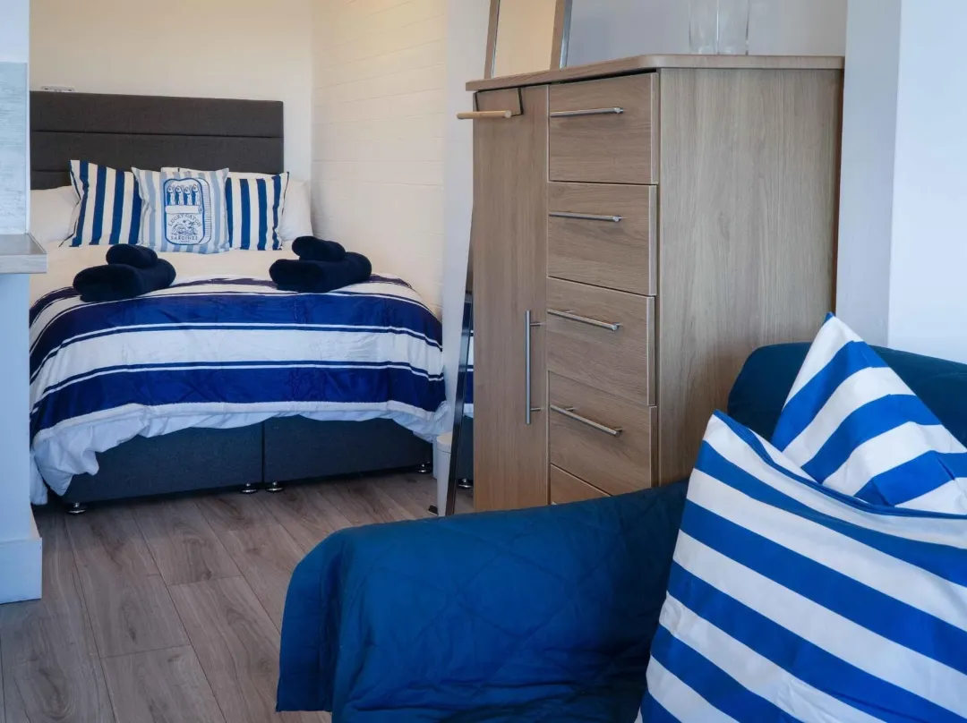 The Lighthouse - 1 Bedroom Apartment - Saundersfoot - Pembrokeshire
