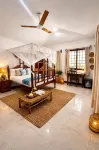 Moayana Liora Zanzibar
