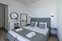 Pyrgos Exclusive 3, Sea View & Private Pool - Villaer