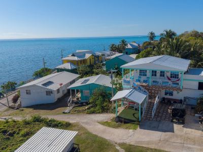 Posada Three Cay Suites