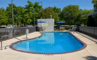 Hampton Inn Madison Huntsville Airport