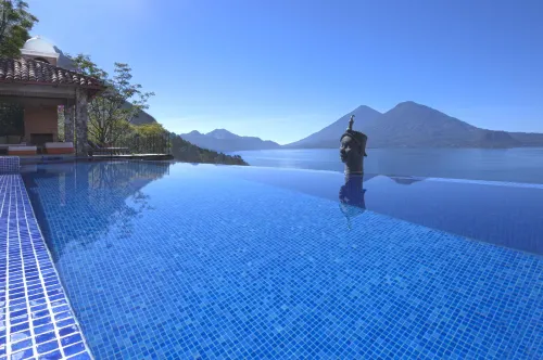 Hotel Casa Palopo - Pools