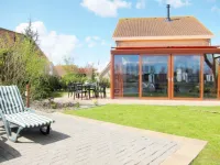 Nice Holiday Home With Courtyard