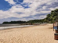 Casa com Piscina Churrasqueira e Ar Condicionado