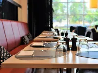 Ibis Melbourne Glen Waverley - breakfast