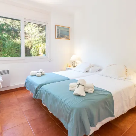 Sa Riera: Vistas, Piscina y Playa a pie