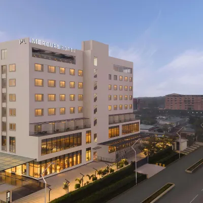 Mercure Lucknow Gomti Nagar Отели рядом с достопримечательностью «Парк Ambedkar Lucknow»