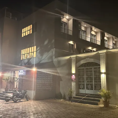 Hotel Unnati