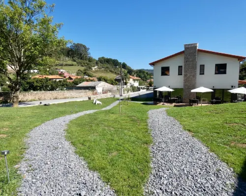 Albergue Casa Sueño Hotels in Comarca Vaqueira