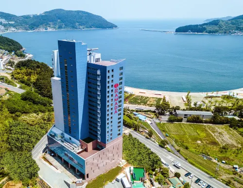 Ramada Suites Geoje 