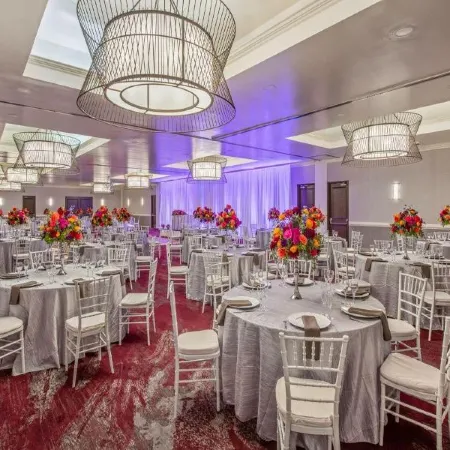 Holiday Inn OXNARD - VENTURA by IHG