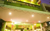 Aree's House - Inns