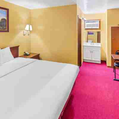 Rodeway Inn Rooms
