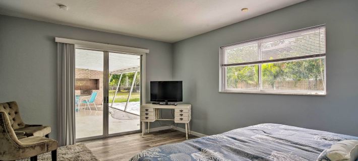 Sarasota Home w/ Large Backyard & Water Access Hotels in Whitfield