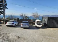 Namhae Arahil Pension - 停車場