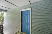Gated Irving 1Br Work Suite - DFW 10Min · Pool+W/D - I30 - Condos