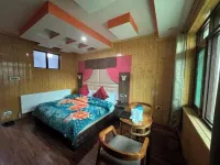 The Vista - 2-Star