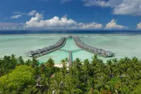 Villa Park Sun Island Resort - С бассейном