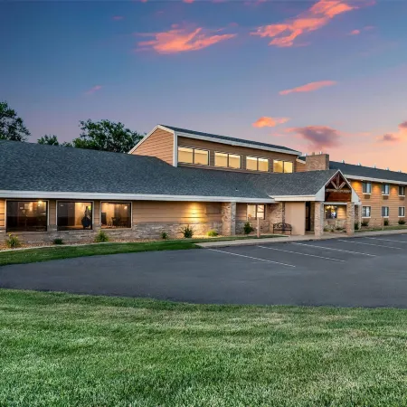 AmericInn by Wyndham Dickinson