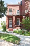 Charming 1Br Flat. the Hill/SW Gardens District - balcony