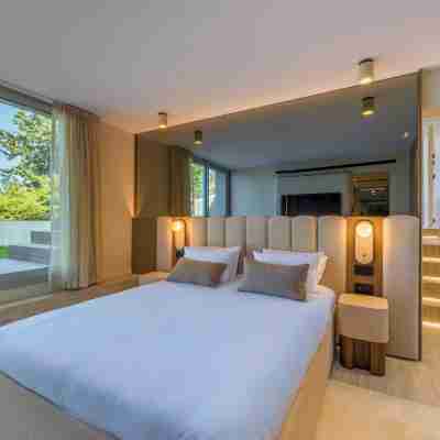 Design Apt & Spacious Terrace - Villefranche Rooms