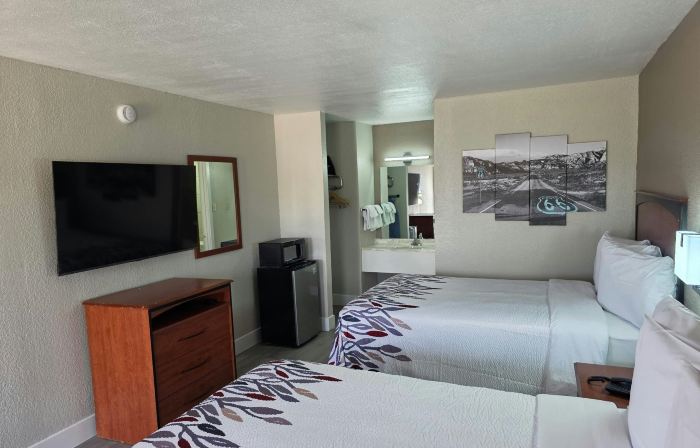 Red Roof Inn Shamrock