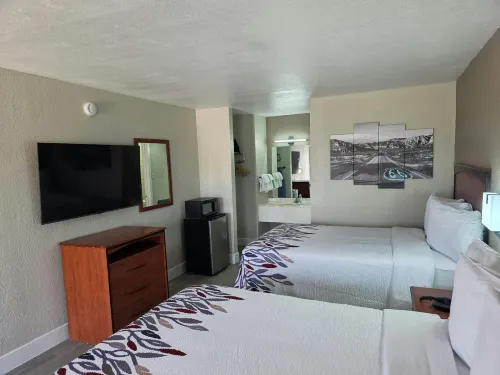 Red Roof Inn Shamrock - Pet Friendly