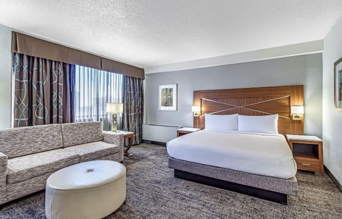 DoubleTree by Hilton Hotel Milwaukee Downtown