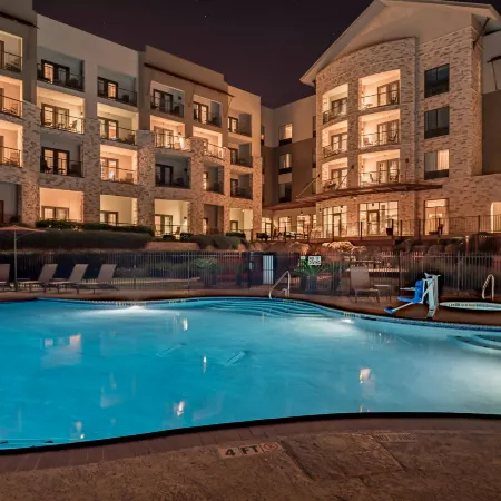 Courtyard New Braunfels River Village