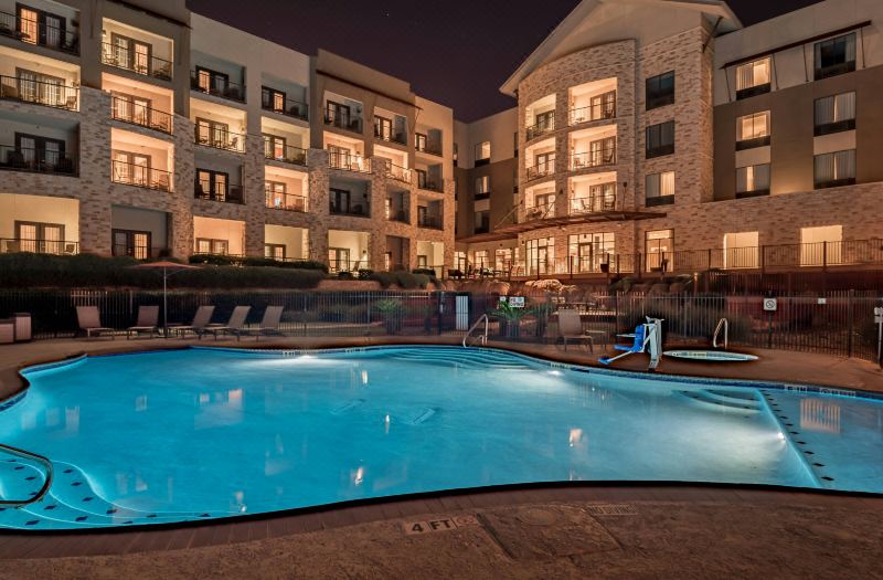 Courtyard New Braunfels River Village photo 2