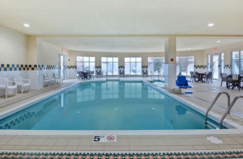 Hilton Garden Inn Oshkosh photo 2