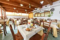 Hotel Celeste - breakfast