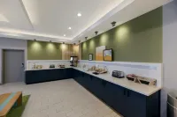 米德蘭南部希爾頓星火飯店 - 早餐